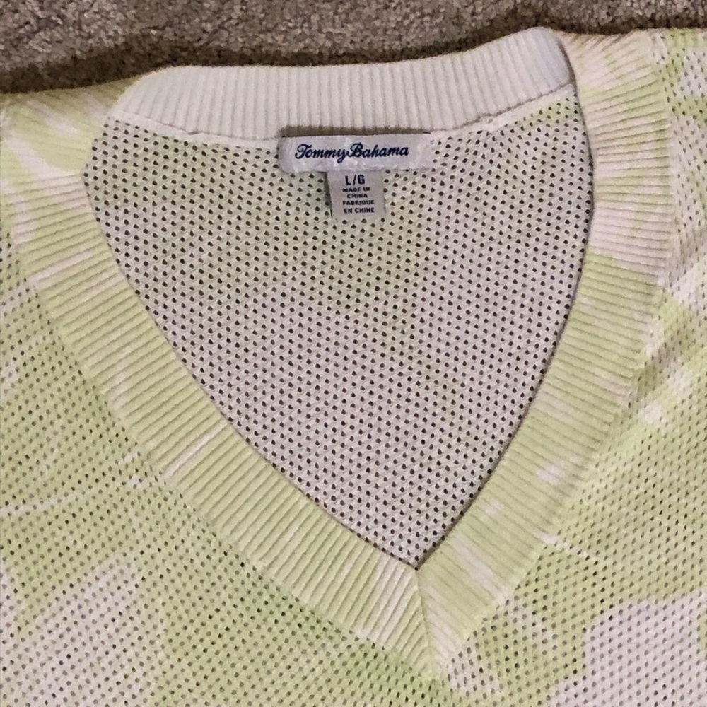 Tommy Bahama Mahana Lime Green White Tropical Floral V-Neck Sweater Sz L - Picture 5 of 7